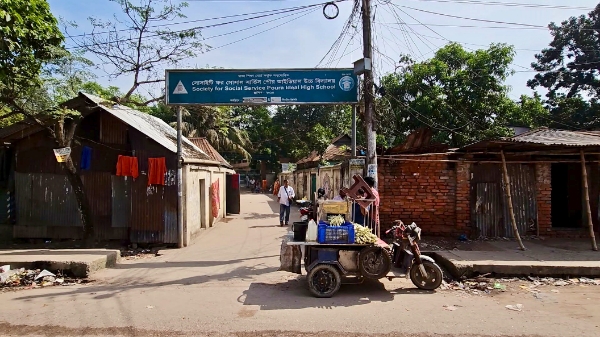 টাঙ্গাইলে যৌথবাহিনীর অভিযানের পরদিনই মাদকের রমরমা ব্যবসা