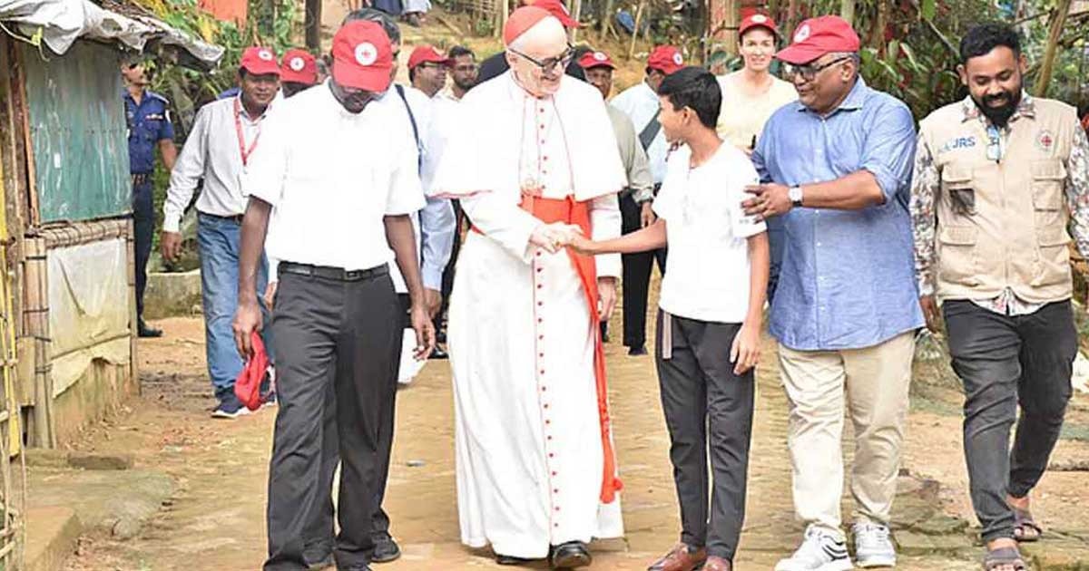 রোহিঙ্গা শিবির পরিদর্শনে ভ্যাটিকানের মানব উন্নয়ন মন্ত্রী
