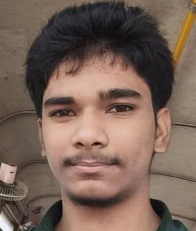 ফেসবুকে স্ট্যাটাস দেওয়ার পরে স্কুলছাত্রের আত্মহত্যা