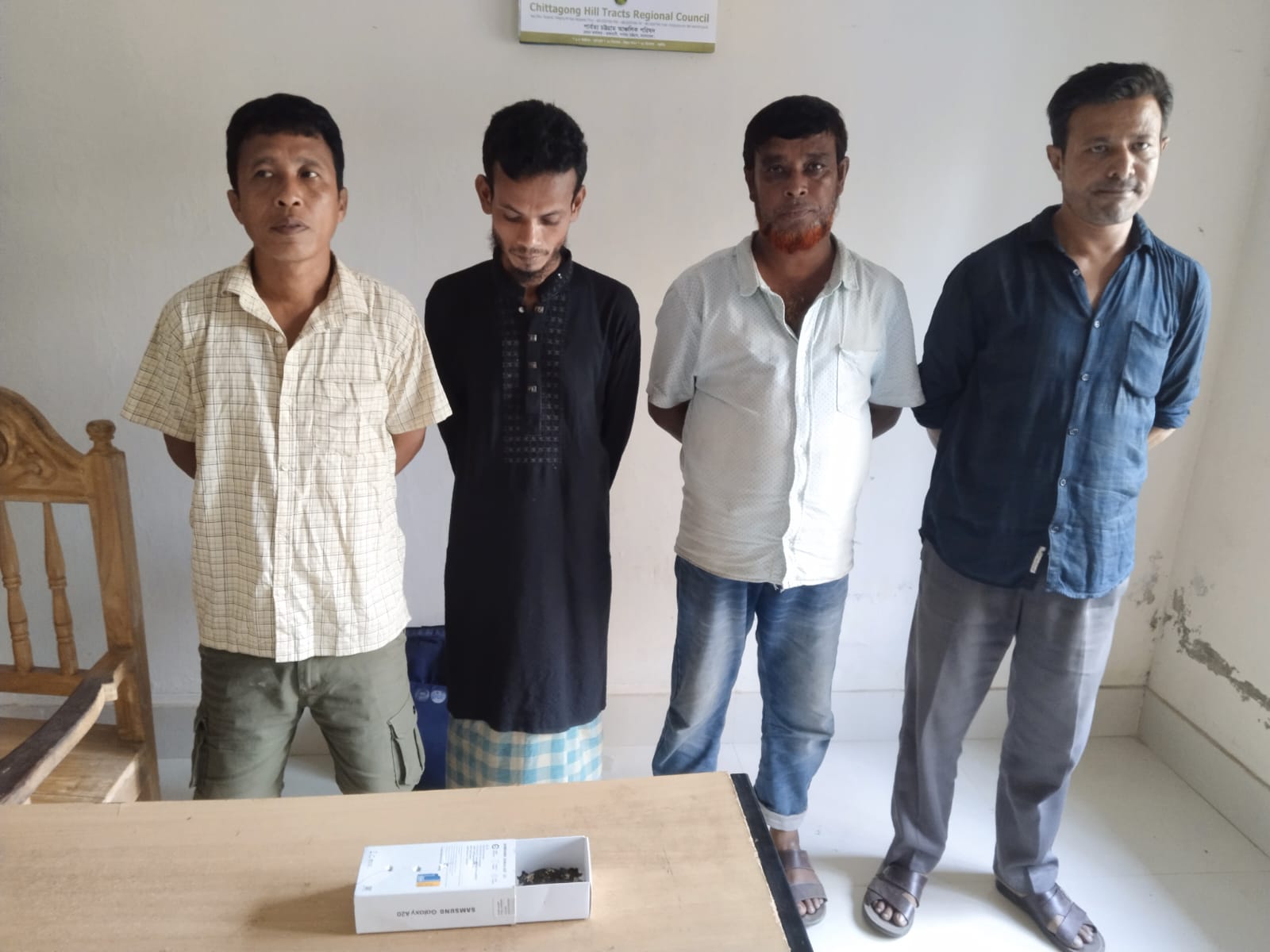 পানছড়িতে তক্ষক পাচার চক্রের মূলহোতাসহ চারজন গ্রেফতার