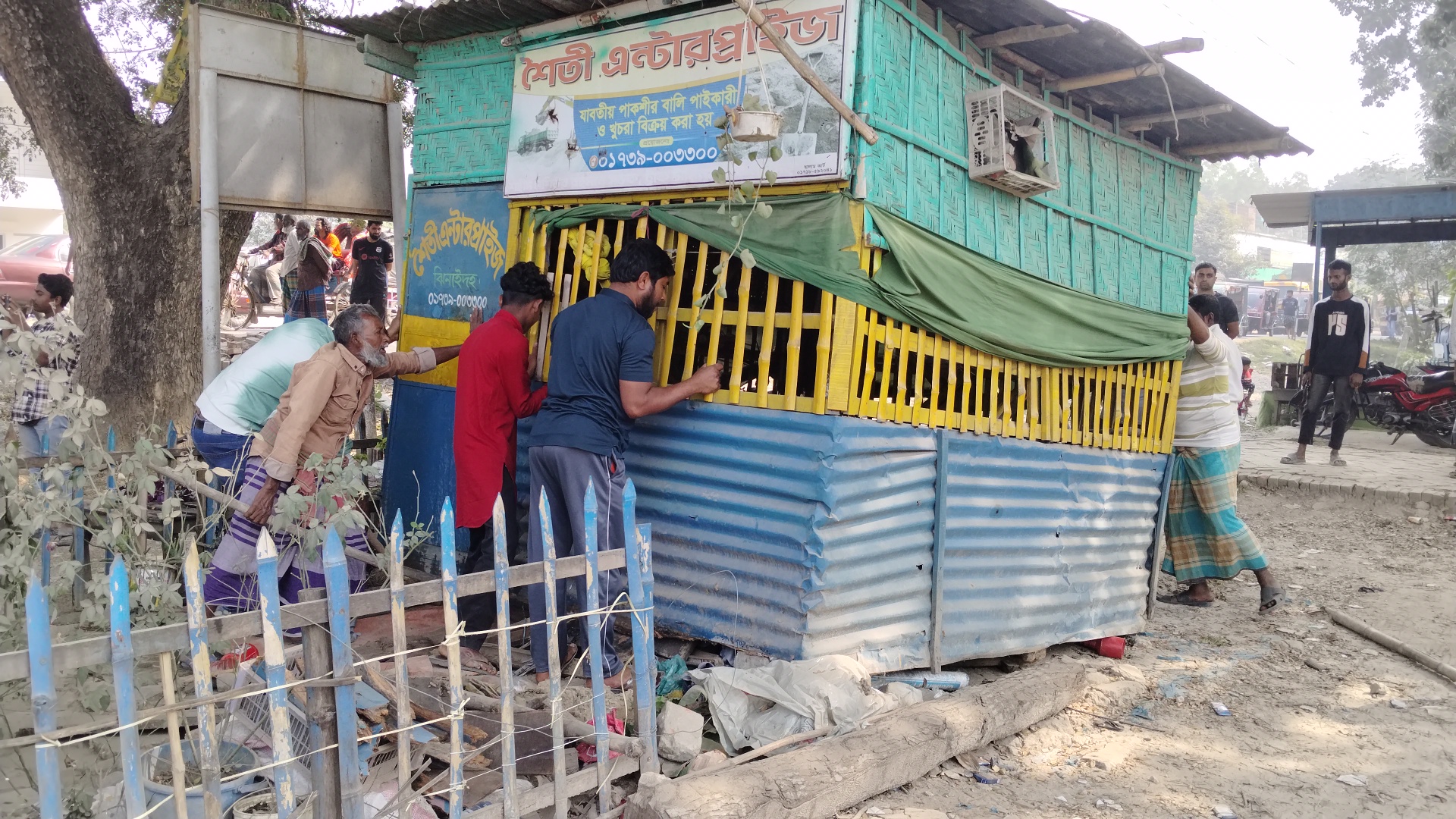 ঝিনাইদহে ১৩১ শতাংশ জমি দখলমুক্ত করলো সড়ক ও জনপথ বিভাগ