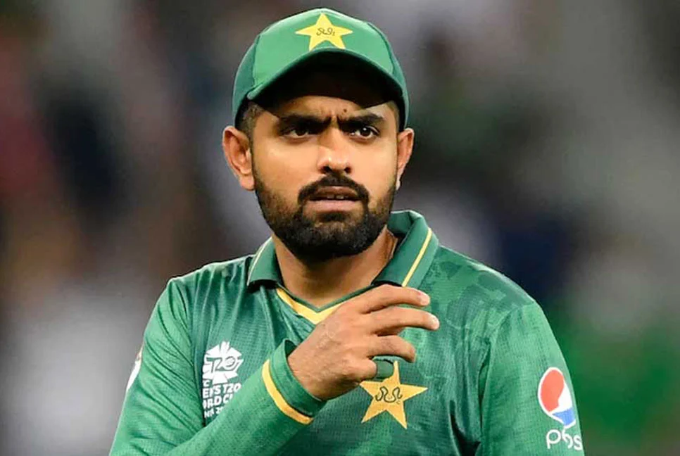 বিশ্ব রেকর্ডে বাবরের দরকার ৯ রান