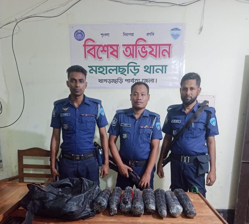 মহালছড়িতে বিপুল পরিমাণ গাঁজা উদ্ধার