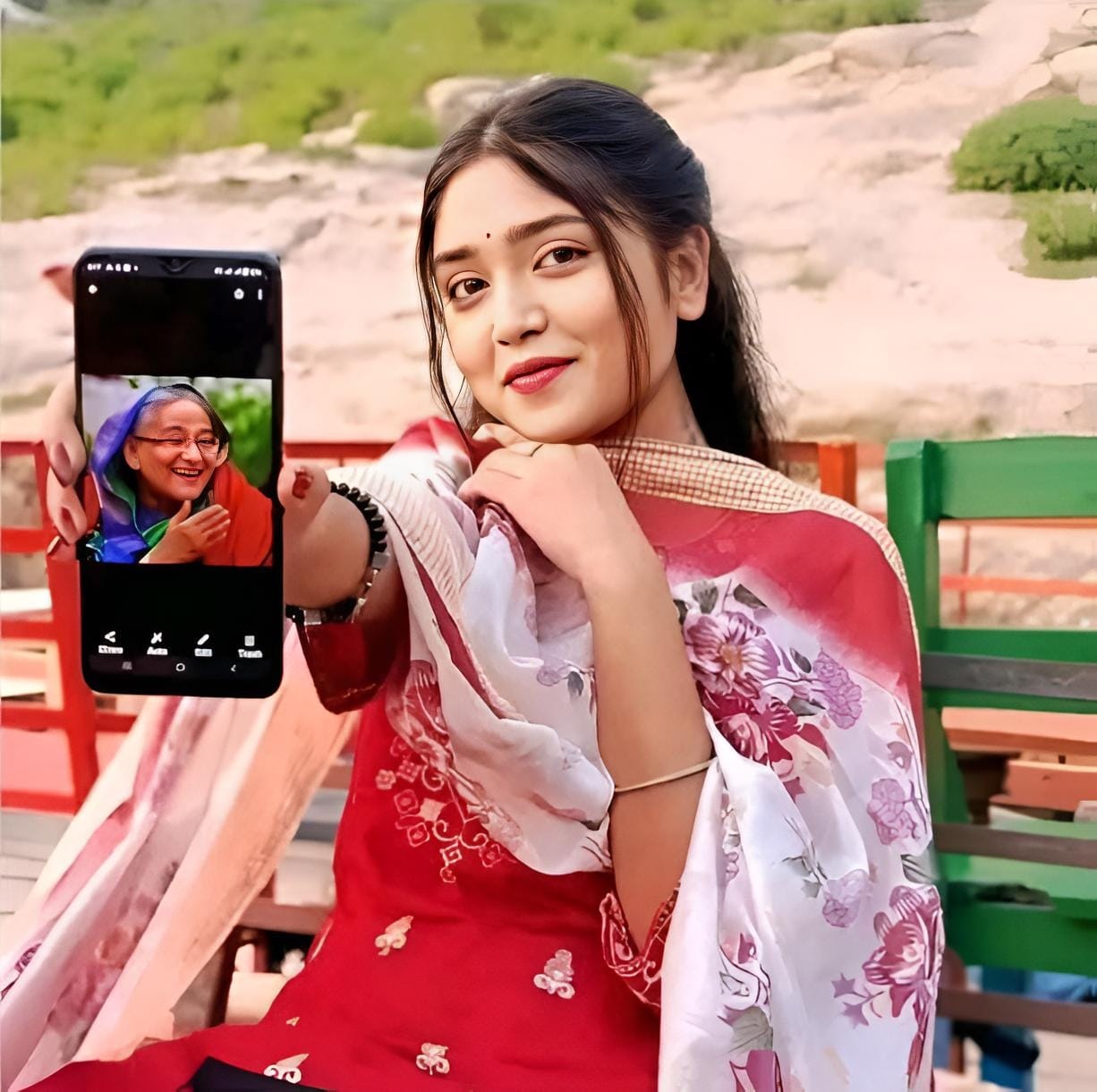 জুলাই যোদ্ধাদের নিয়ে কটূক্তি করায় নিষিদ্ধ ছাত্রলীগ নেত্রী গ্রেফতার