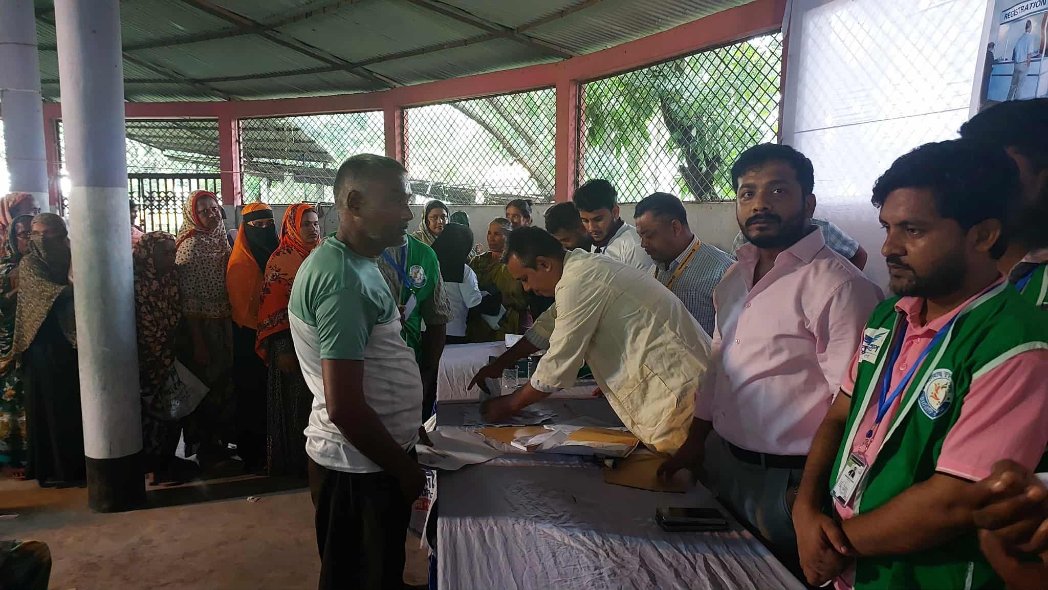 সৈয়দপুরে ৫০০ রোগীকে চক্ষু চিকিৎসাসেবা প্রদান