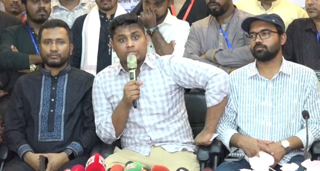 এই সরকারই সংষ্কার করবে এবং অবশ্যই ফেব্রুয়ারিতে নির্বাচন হবে: হাসনাত