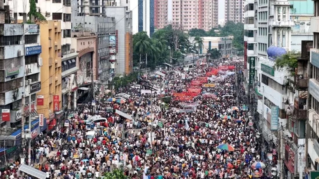 জনসভা রাজধানীতে জনদুর্ভোগ বাড়ায়