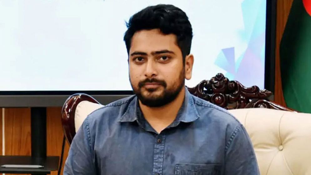 “উপদেষ্টাদের অনেকেই বিভিন্ন রাজনৈতিক দলের সঙ্গে লিয়াজোঁ করে ফেলেছেন”