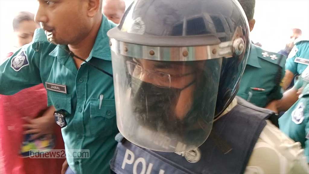 আলোচিত ঠিকাদার মিঠু ৫ দিনের রিমান্ডে