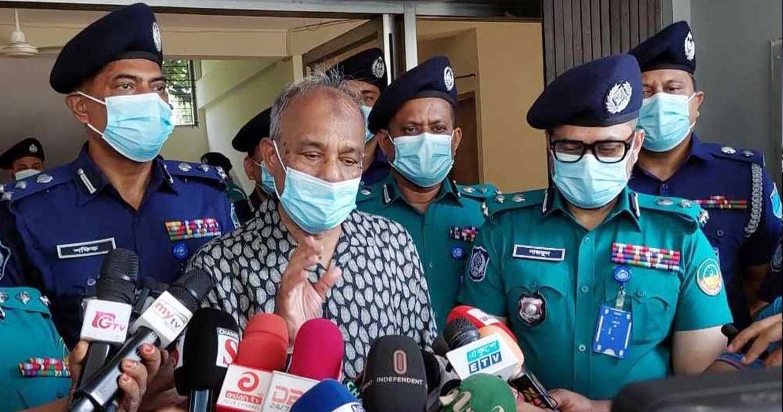তারেক রহমান চাইলে যেকোনো সময় দেশে ফিরতে পারেন: স্বরাষ্ট্র উপদেষ্টা