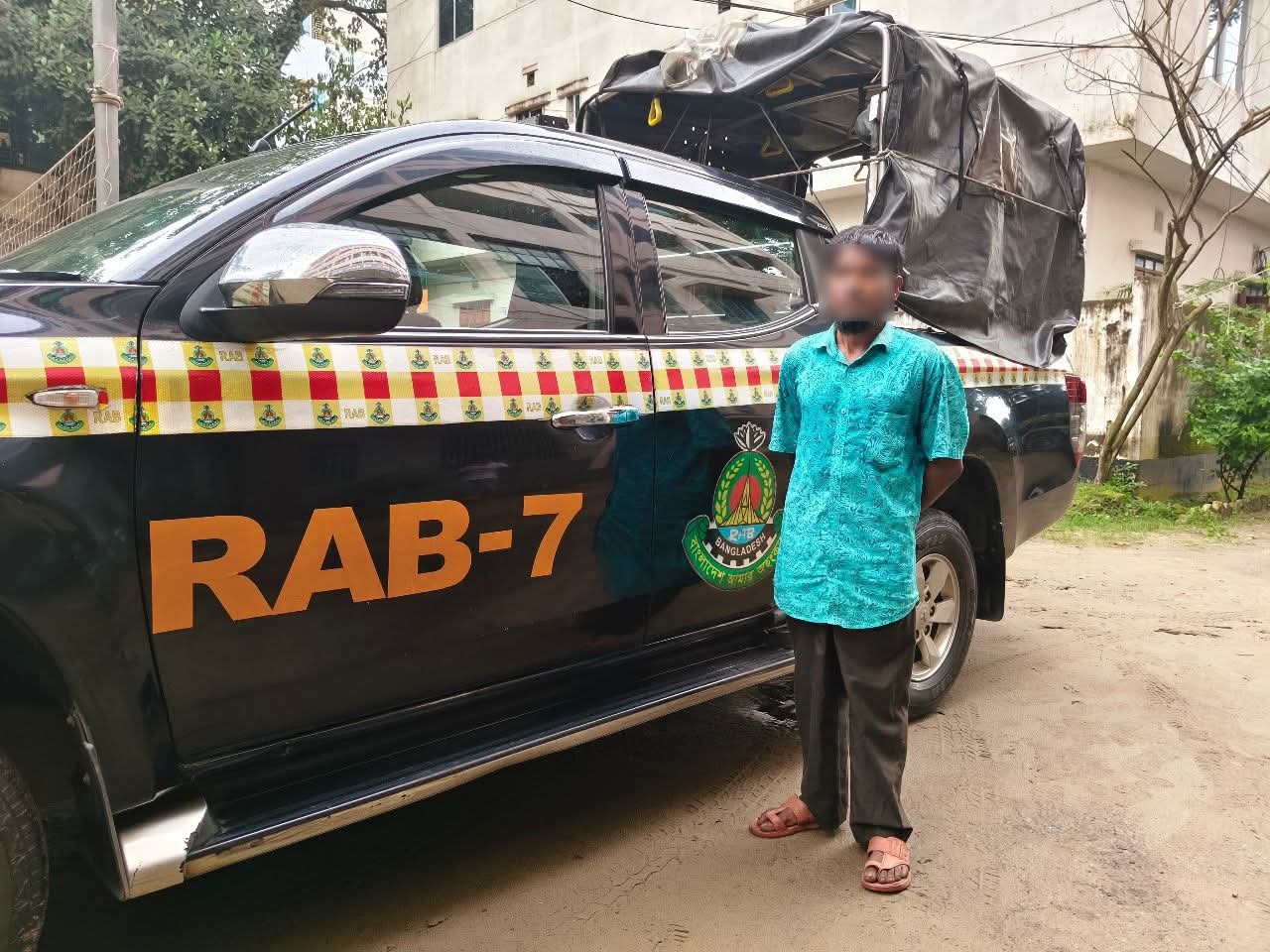 সিএনজি চোর চক্রের মূলহোতা গ্রেফতার