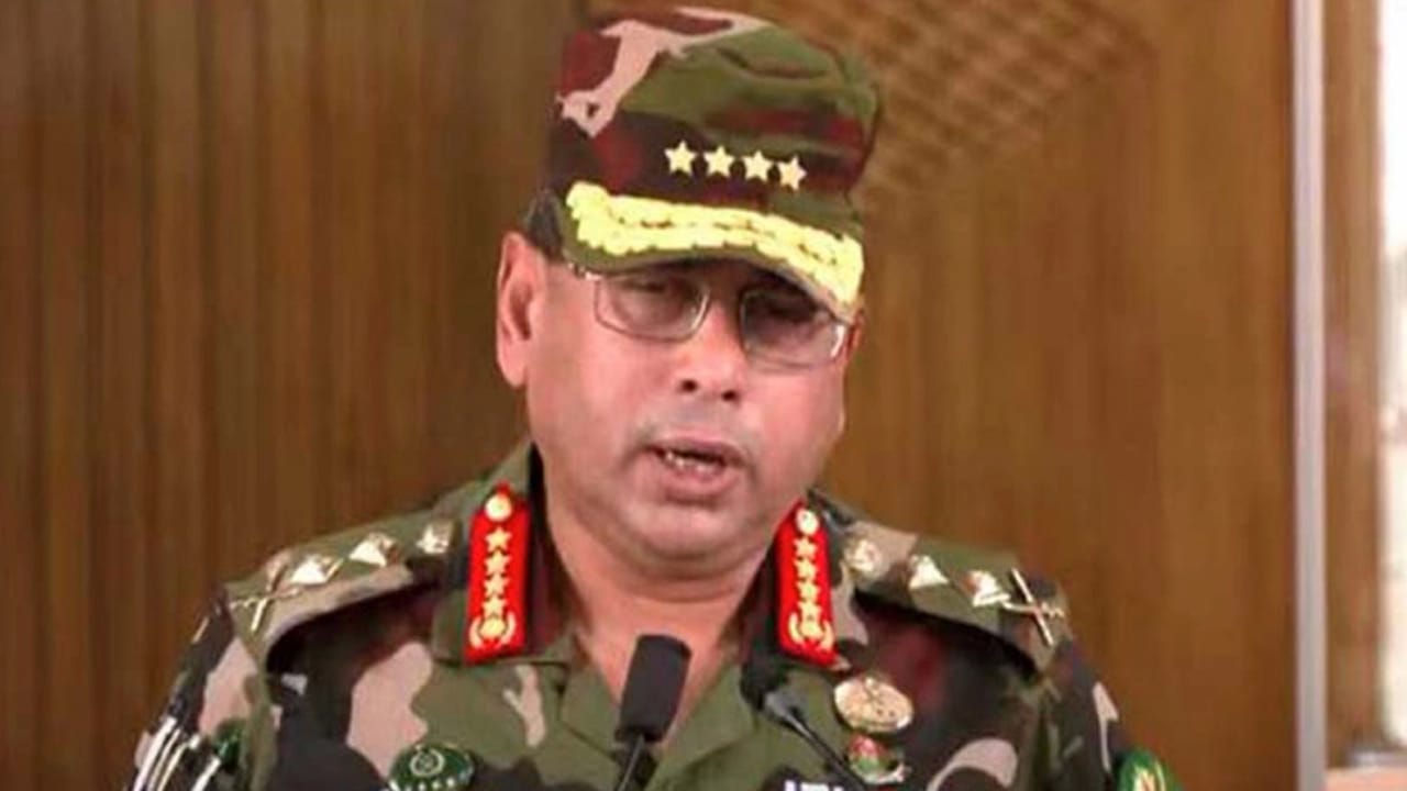 দেশকে এগিয়ে নিতে শৃঙ্খলা ও মানবিক মূল্যবোধের গুরুত্বারোপ করেছেন সেনাপ্রধান