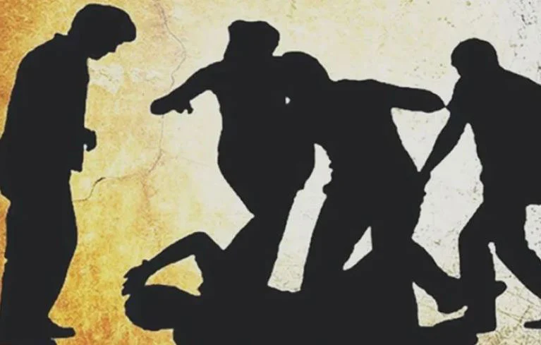 সীতাকুণ্ডে রাতে যুবককে পিটিয়ে হত্যা