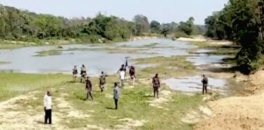 সীমান্তে ড্রেন নির্মাণের চেষ্টা: বিজিবির বাধায় পিছু হটলো বিএসএফ