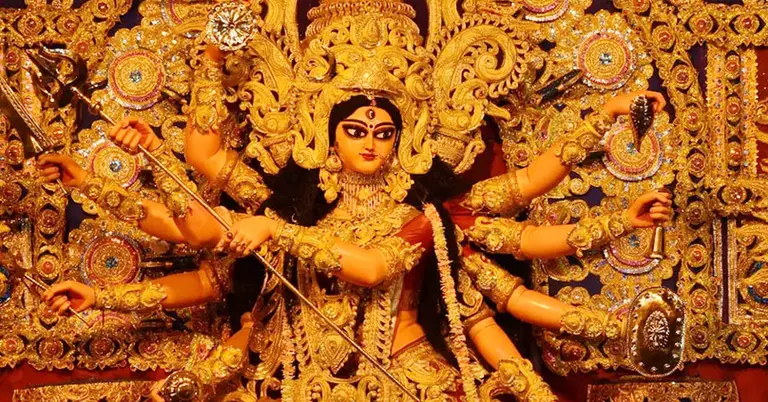 আজ  বিজয়া দশমী, মা দুর্গার বিসর্জন