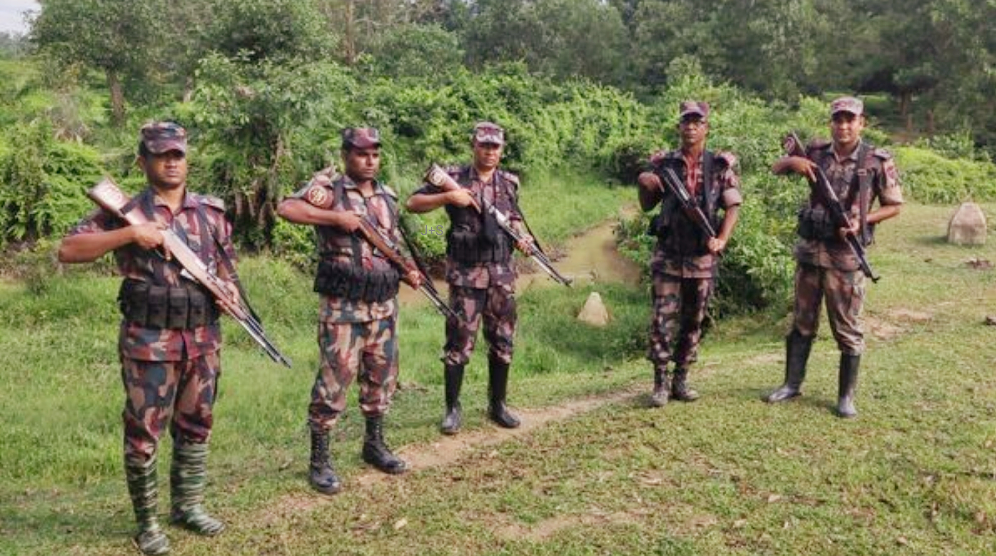 মৌলভীবাজার সীমান্তে অনুপ্রবেশ ঠেকাতে প্রস্তুত বিজিবি
