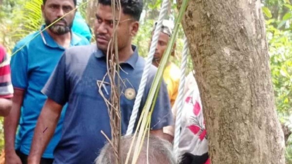 নিখোঁজের একদিন পর জঙ্গলে মিলল কাঠমিস্ত্রির মরদেহ