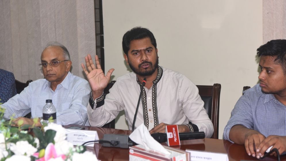 ‘যে তিন দলের তোষণ করল সরকার, তারাই এখন অভিযোগ করছে’