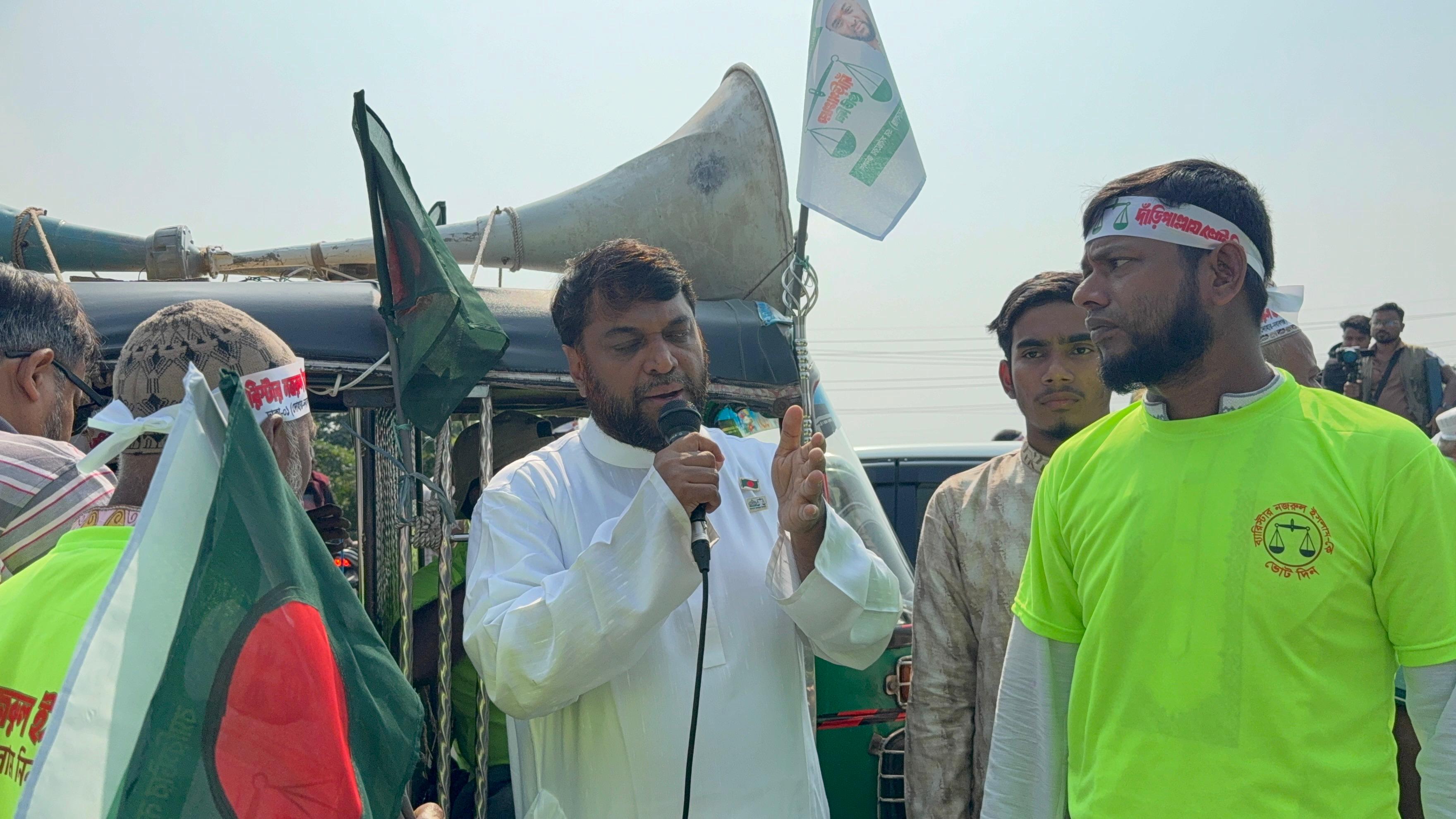 ইজারা অপচেষ্টা রুখতে সতর্কতা ব্যারিস্টার নজরুলের