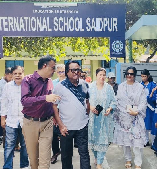 সৈয়দপুরে চিত্রনায়ক উজ্জ্বলের ইন্টারন্যাশনাল স্কুল পরিদর্শন
