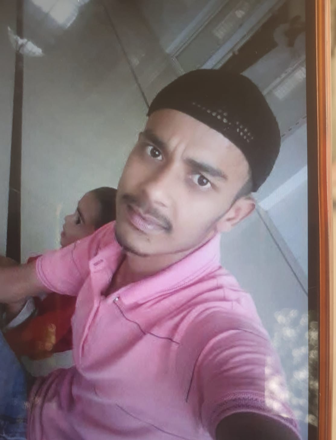 চৌদ্দগ্রামে স্ত্রীর ডিভোর্স লেটার পেয়ে স্বামীর আত্মহত্যা