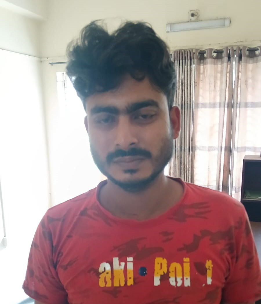 চাঁদা দাবি ও হত্যার চেষ্টায় গ্রেফতার-১