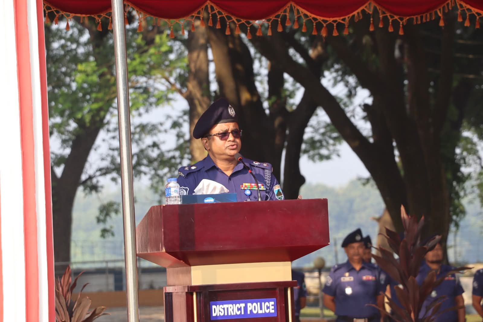 চাঁপাইনবাবগঞ্জে জেলা পুলিশের মাসিক সভা অনুষ্ঠিত