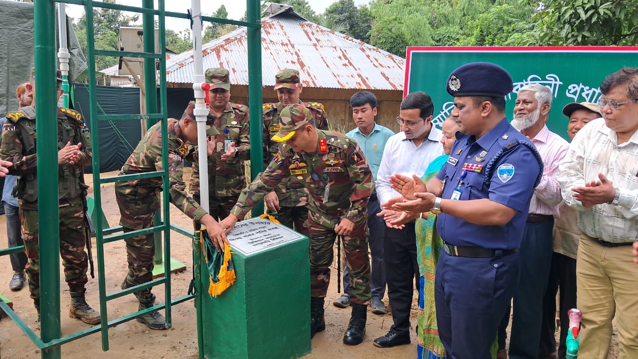 পাঁচ শতাধিক অদিবাসী পেল বিশুদ্ধ পানির নিশ্চয়তা