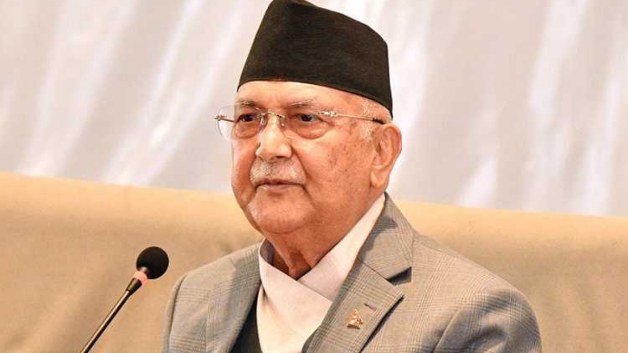বিক্ষোভের তোপে নেপালের প্রধানমন্ত্রীর পদত্যাগ