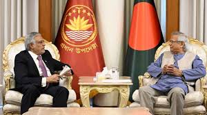 প্রধান উপদেষ্টার সঙ্গে পাকিস্তানের উপ প্রধানমন্ত্রীর সাক্ষাৎ