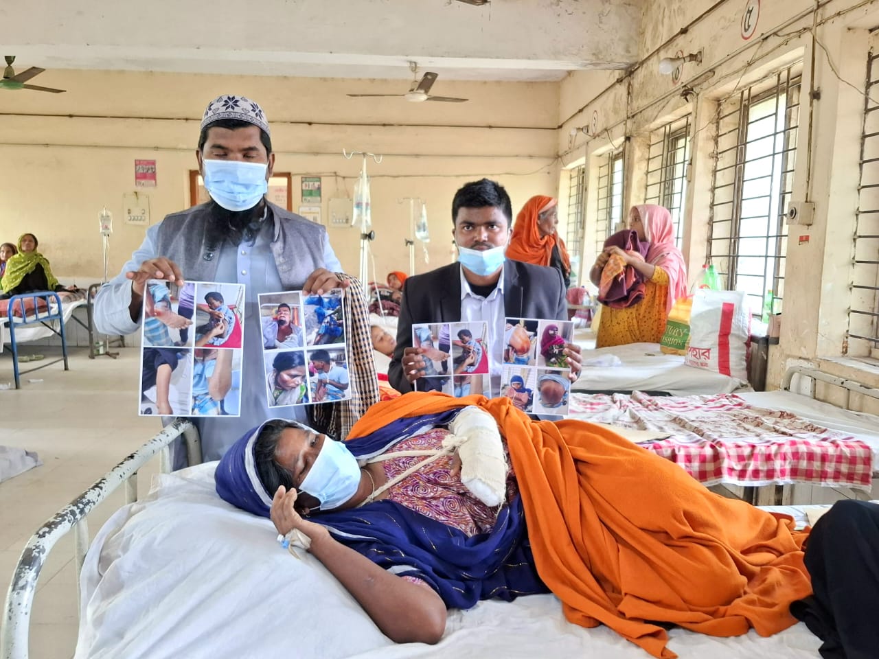 শেরপুরে হামলায় হাত ভাঙল বৃদ্ধার, হাসপাতালে কাতরাচ্ছেন