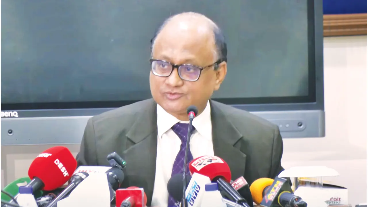 “হাসিনাকে ফেরাতে রেড নোটিশ জারির পদক্ষেপ”