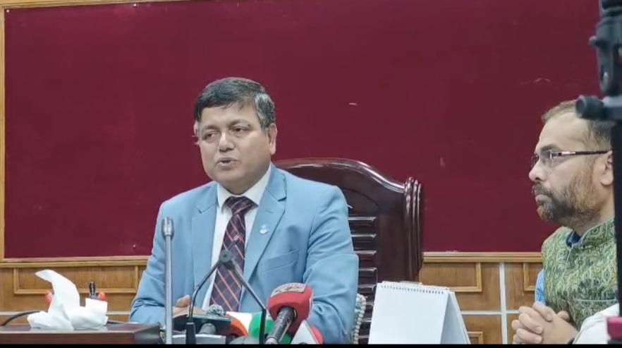 পেছাচ্ছে বেরোবির শীতকালীন ছুটি