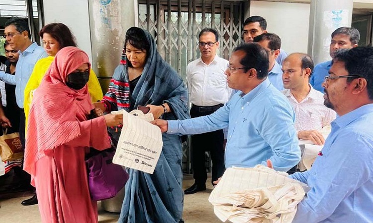 “১ জানুয়ারি থেকে সচিবালয় সম্পূর্ণরূপে একবার ব্যবহার্য প্লাস্টিক মুক্ত হবে”