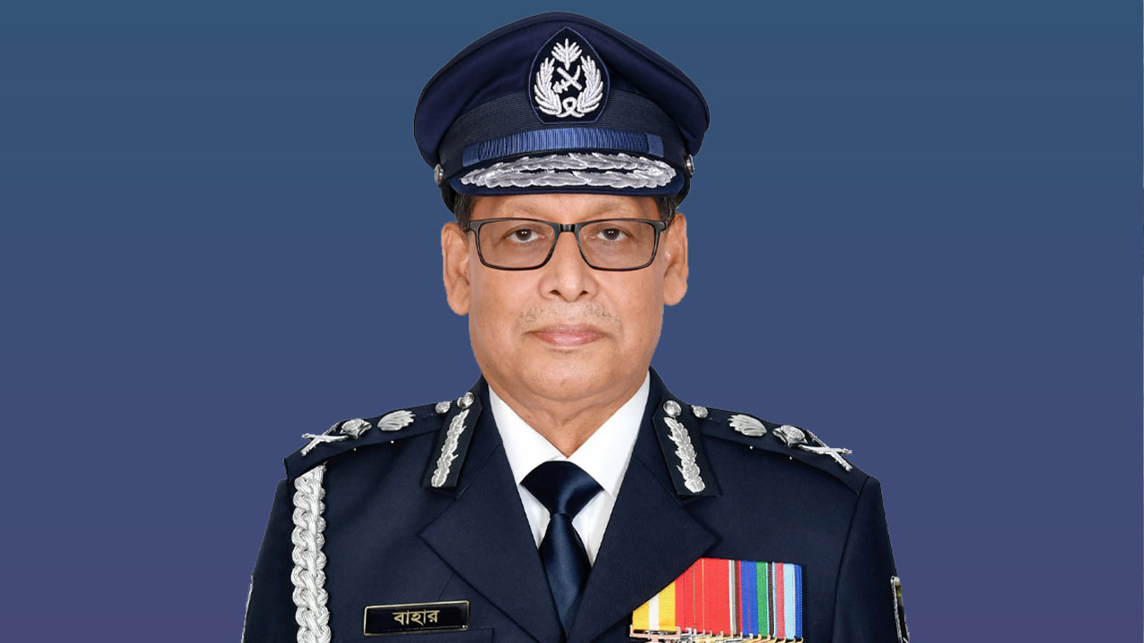 আইজিপি বাহারুল আলম মরক্কো থেকে দেশে ফিরেছেন