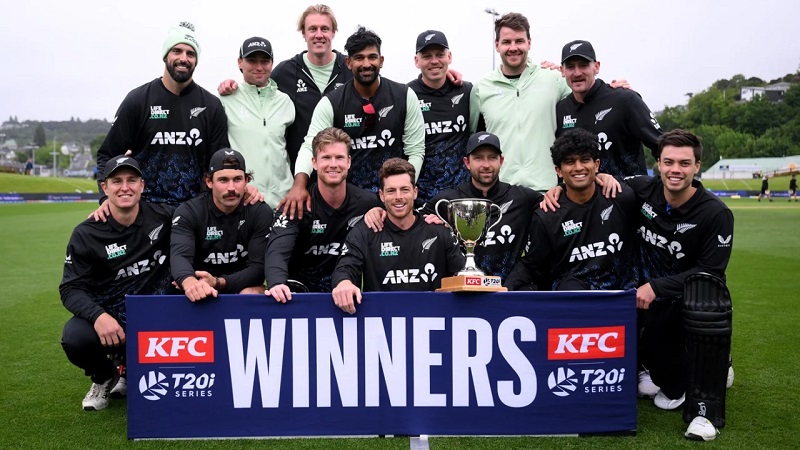 হোপের সেঞ্চুরি ব্যর্থ, জয় নিউজিল্যান্ডের