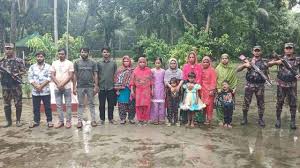 নওগাঁর দুই সীমান্ত দিয়ে ১৮ জনকে পুশইন