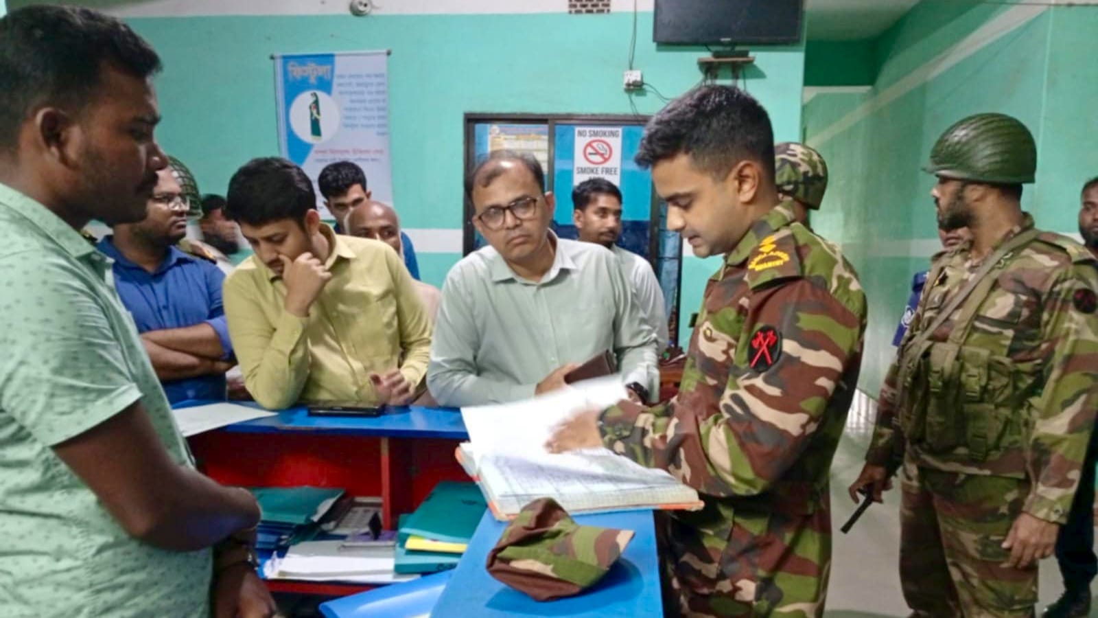 নিরাময় নার্সিং হোমে সেনা অভিযান