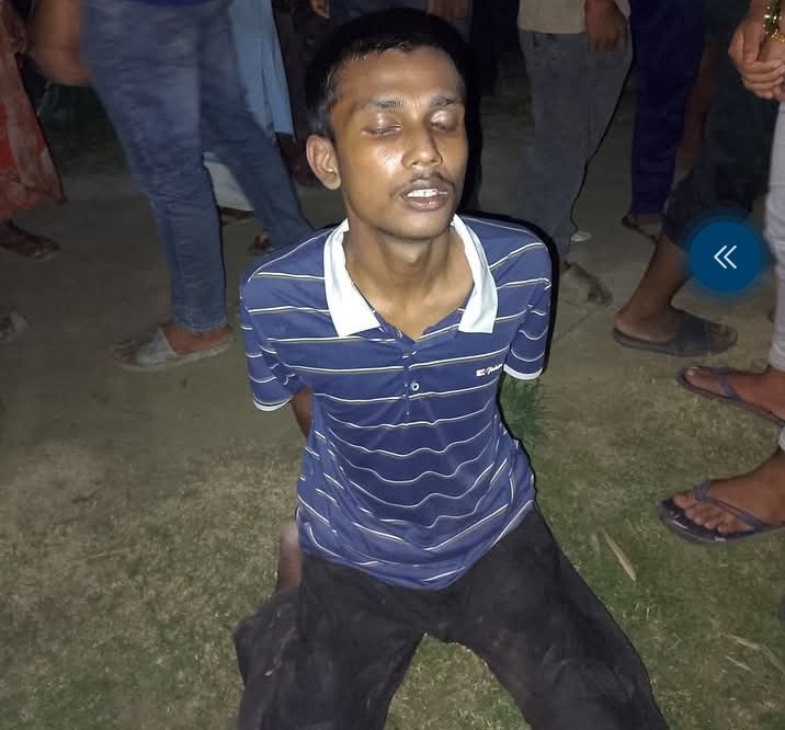প্রতিমা ভাংচুরে মানসিক প্রতিবন্ধি যুবক গ্রেফতার: থানায় মামলা