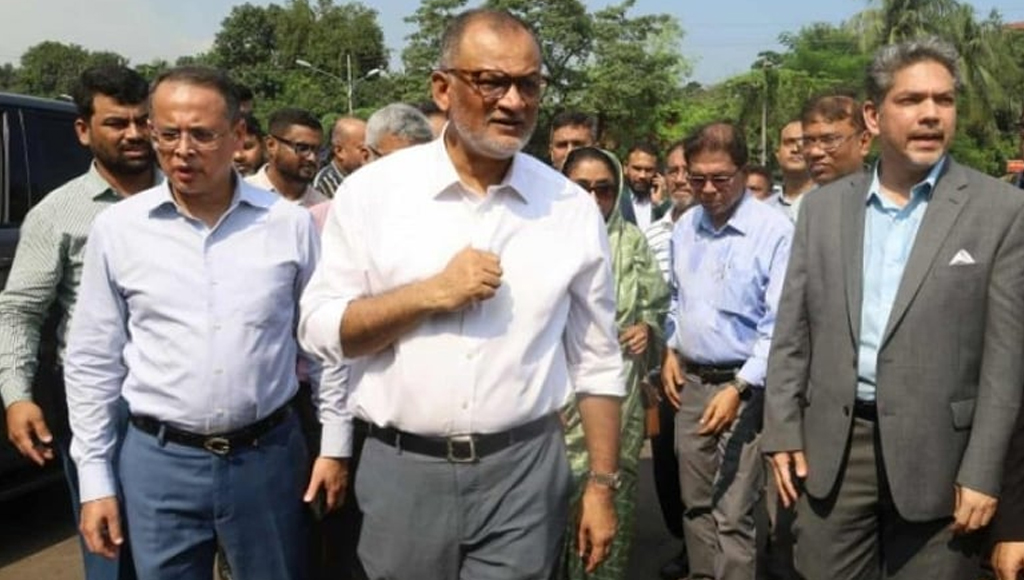 আমদানি করা সব পণ্য আগুনে পুড়ে ধ্বংস: উপদেষ্টা বশির