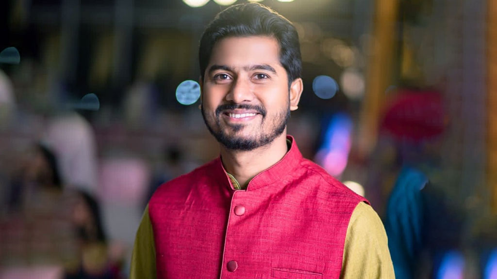 চিকিৎসা শেষে শনিবার ফিরছেন নুর