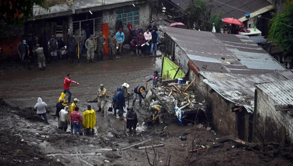 মেক্সিকোতে ভূমিধস-বন্যায় নিহত ৪৪, নিখোঁজ ২৭