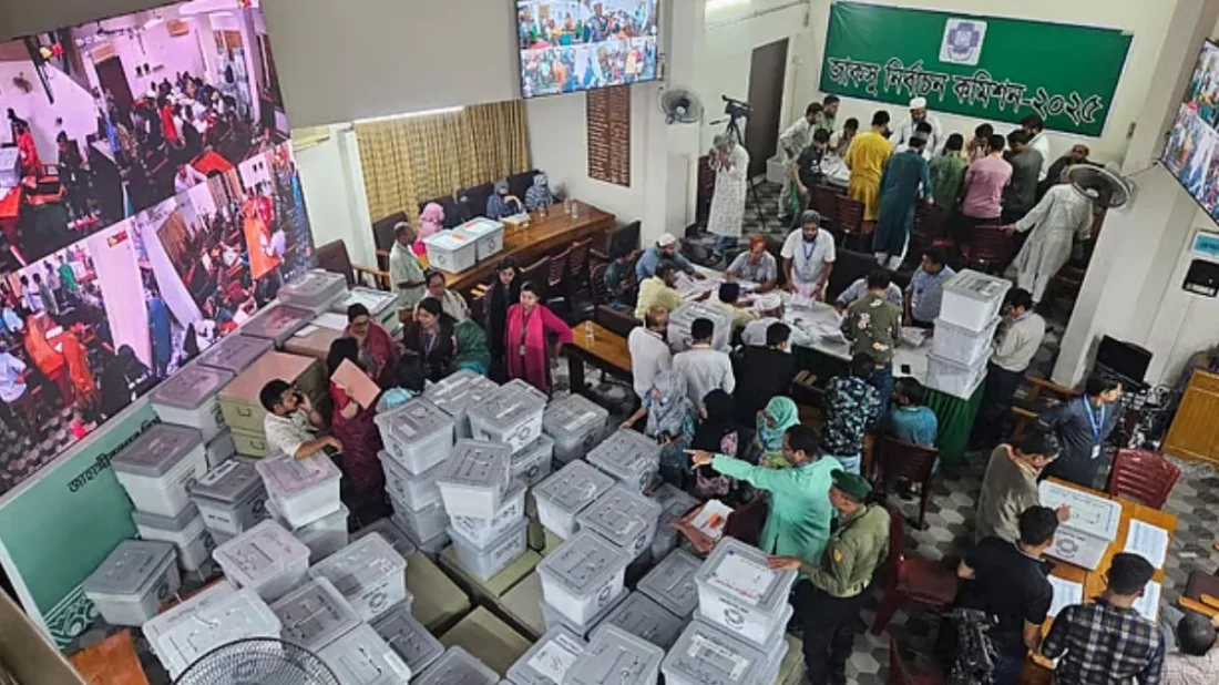 জাকসু নির্বাচন: তিন দিনেও শেষ হয় নি  ভোট গণনা