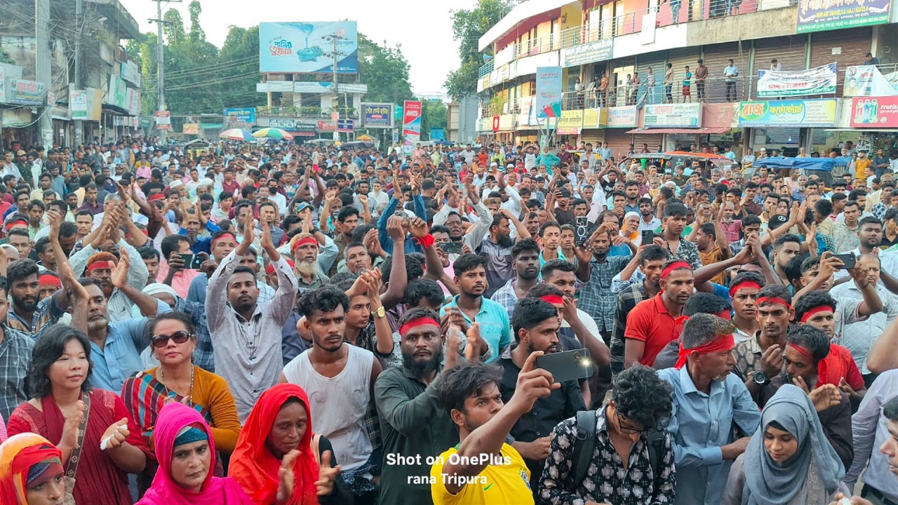 খাগড়াছড়িতে শ্রমিক দলের বিক্ষোভ-সমাবেশ
