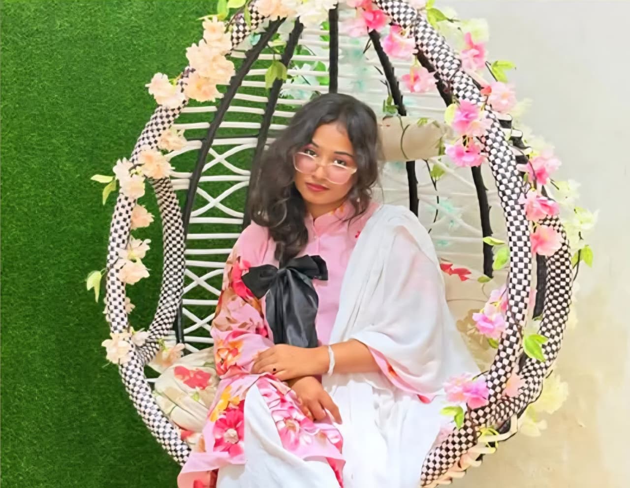 আলোচিত ‘জুলাইযোদ্ধা’ সুরভী গ্রেফতার, ৫০ কোটি টাকা চাঁদাবাজির অভিযোগ