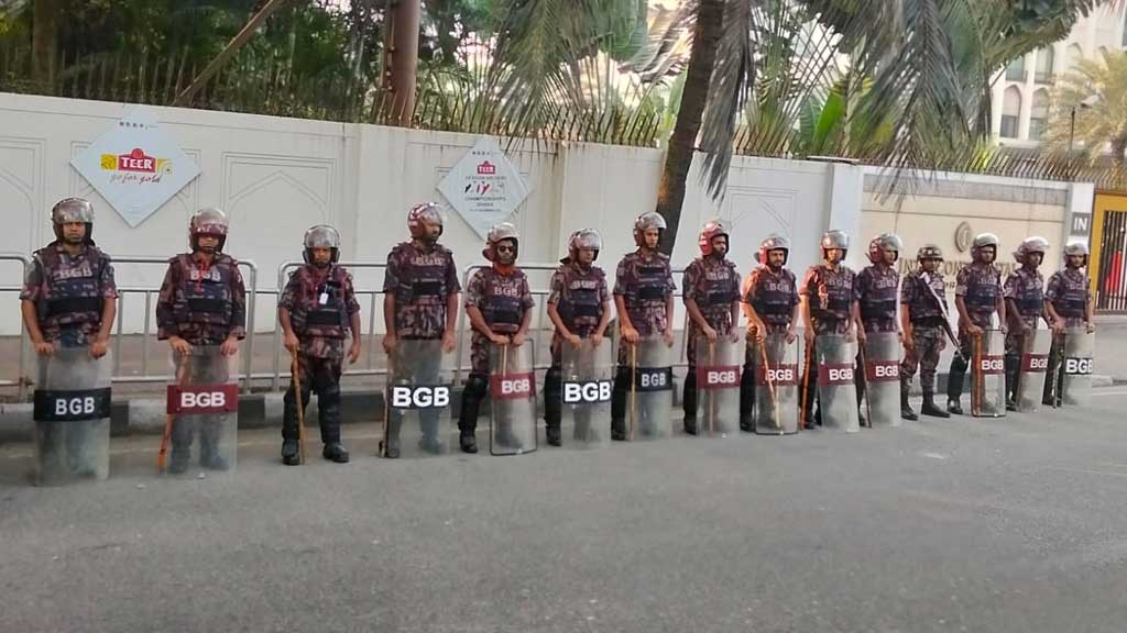 অস্থিরতায় ঢাকায় বিজিবি মোতায়েন