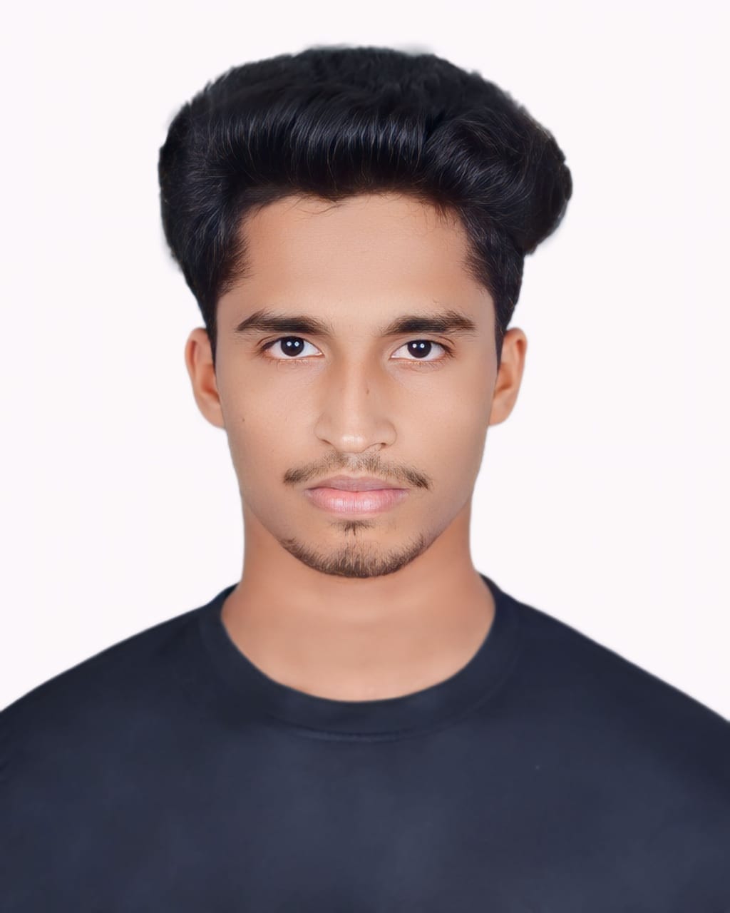 রাজনৈতিক প্রতিহিংসার অভিযোগে আত্মগোপনে জিহাদ শেখ