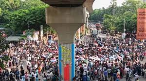 তিন দফা দাবিতে বুয়েট শিক্ষার্থীদের লংমার্চ টু ঢাকা কর্মসূচি