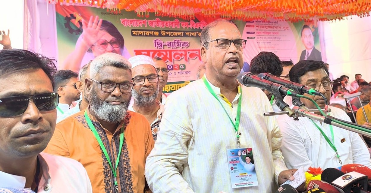 ফেসবুকে পোস্ট করে আ.লীগকে নিষিদ্ধ করা যাবে না, আইনের মাধ্যমে নিষিদ্ধ করতে হবে