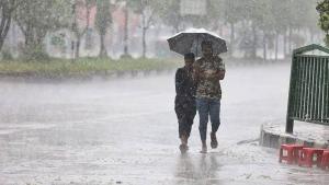 দেশের নদীবন্দরসমূহকে ১ নং সতর্কতা সংকেত